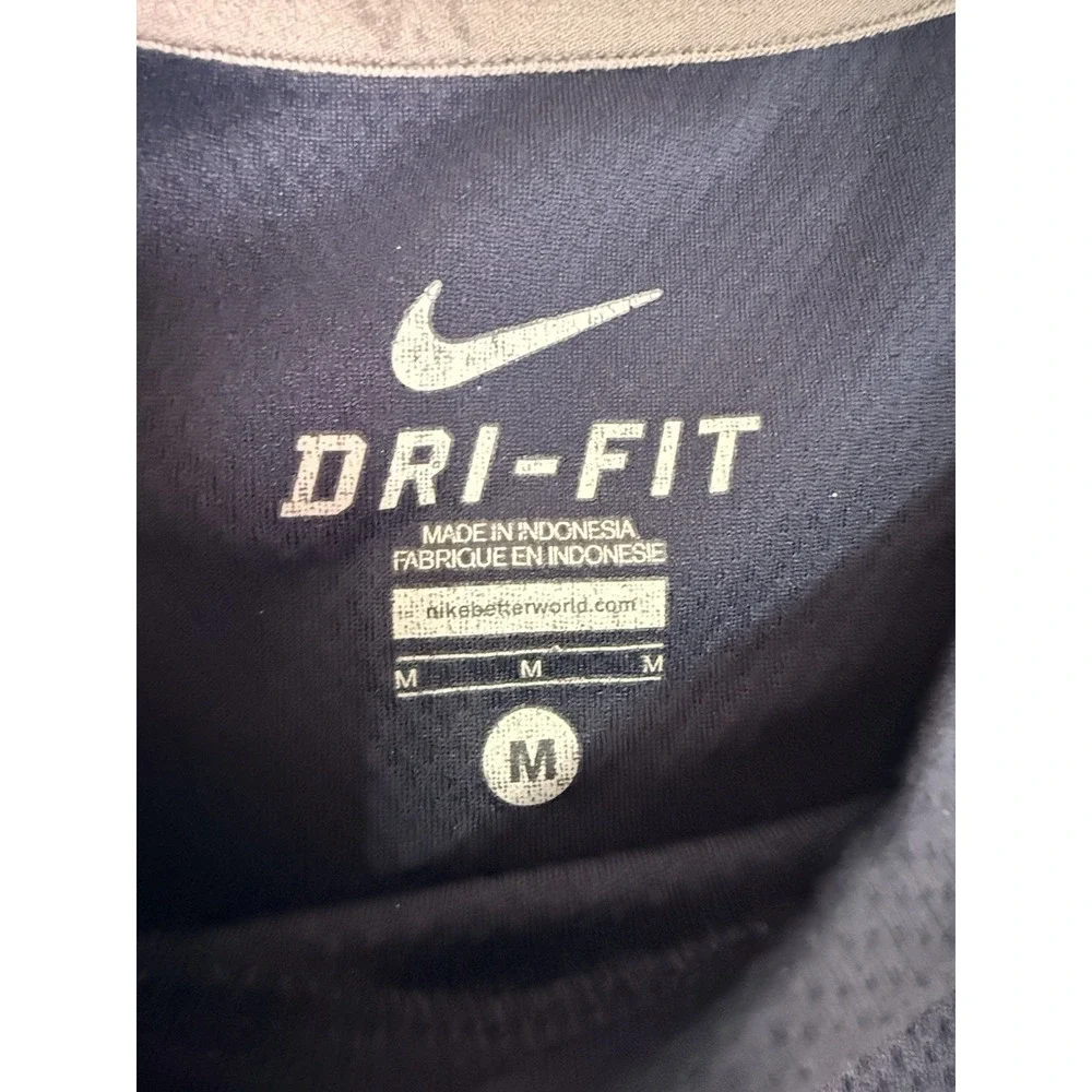 Nike Dri-FIT Long Sleeve Shirt UConn Huskies Men's Size M Gray Navy Blue